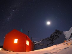 ❄️🏂 “Thanks again for taking care of us! We had a great time and picked up a lot of new knowledge”
– Adam, split-board touring at Erewhon Hut 28 July - 1 August 2025
Thanks Adam! We’re pleased you enjoyed your trip with us and look forward to seeing you back sometime in the future 😊
#ErewhonHut #Splitboarding #SkiTouring #BackcountrySkiing #EarnYourTurns #SkiUphill #RealBackcountry #NZMGA
#AlpineRecreation New Zealand Winter Mountain Adventures - Potts Range Ski & Split-board Tours - #347