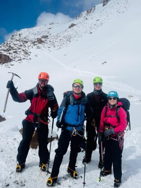 Just back from an epic few days on the Ball Pass Summit Trek in Aoraki / Mount Cook National Park — and wow, what a journey! 🌧️🥾
The hike in was a proper challenge: rough conditions and relentless terrain weaving up towards Caroline Hut. By the time we arrived, tired and sore, that warm, cosy haven with the fire crackling and a hot brew waiting felt like pure magic 🔥☕ — the perfect place to dry out and recharge after a hard slog. 
We woke to fresh snow, with more flakes still falling, so we spent some time sharpening alpine skills close to the hut — crampons, ice axe, and some abseiling — before the clouds finally lifted. And when they did… holy smokes. Aoraki and the Southern Alps revealed themselves in all their glory 🏔️❄️. Totally worth every step. 
Huge thanks to the mountains, the crew, and the unforgettable nights at Caroline Hut. Already dreaming of the next one. ✨
📸 P. Stevens
#BallPassSummit #AlpineTrek #MountainHiking #AorakiMountCook #CarolineHut #SouthernAlps #MountainAdventure #AlpineSkills #Crampons #IceAxe #Mountaineering #NZMGA #GuideLife - Alpine Recreation - #405