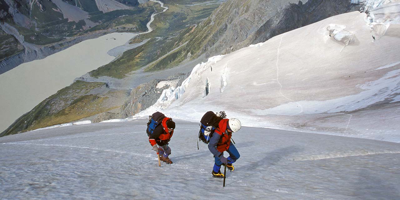 Trekkers ascending to Fitzgerald Pass