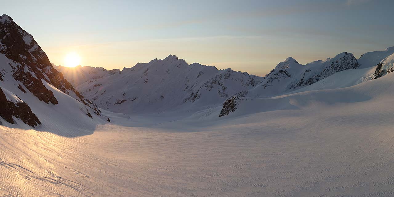 Symphony on Skis - sunset from Kelman Hut